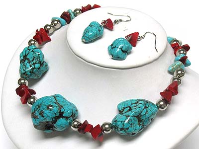 Turquoise and coral stone link necklace and earring set