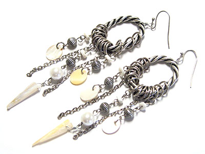 Natural shell and pearl beads hanging drop earring