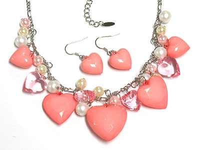 Multi acryl puff heart and pearl beads dangle necklace and earring set 