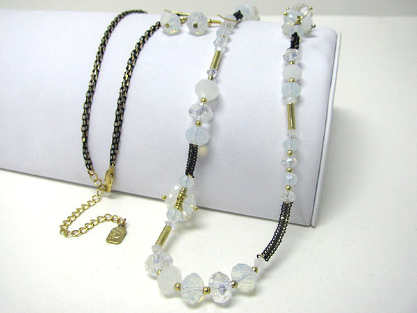 Glass bead and coiled metal chain long necklace earring set