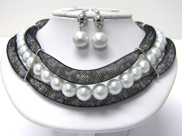 Double mesh tube and pearl necklace earring set