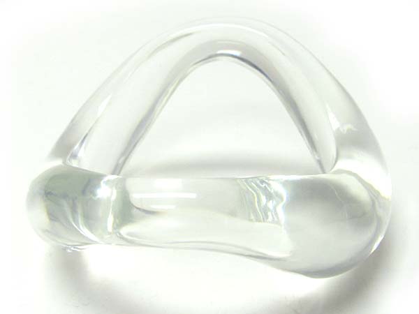 Waved transparent acryl bangle