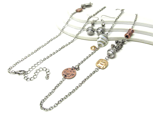 Hammerd round disk and crystal leaf drop multi charm long chain necklace earring set