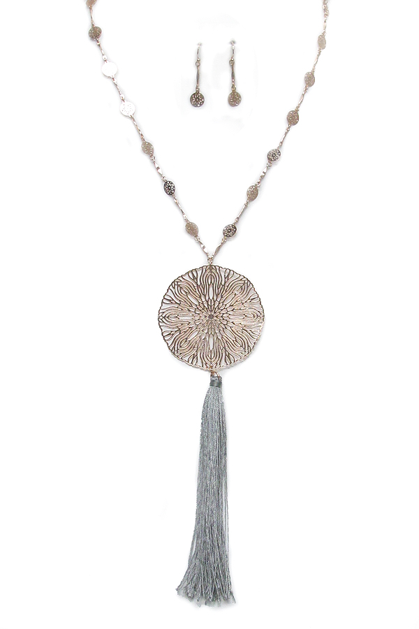 Filigree round metal and tassel drop long necklace set