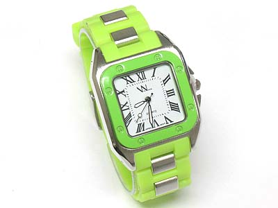 Metal stud jelly band fashion watch