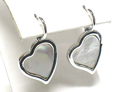 Whitegold palting genuine mother of pearl heart earring