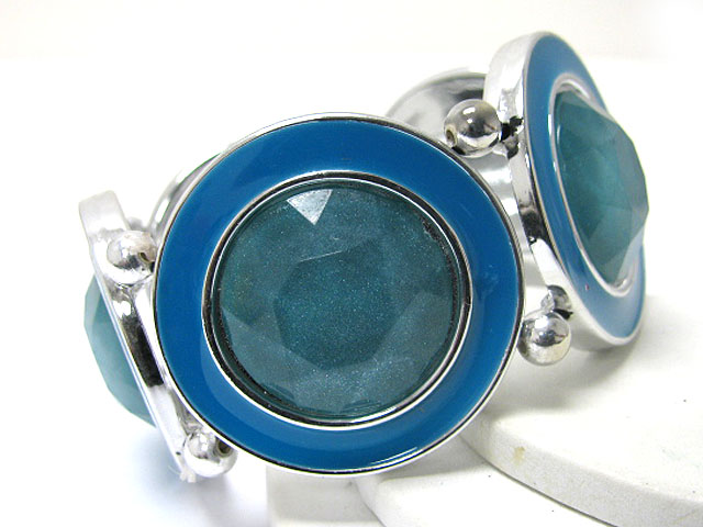 Facet acryl stone and enameled metal disk link stretch bracelet