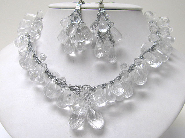 Multi facet acryl tear beads cluster dangle necklace earring set