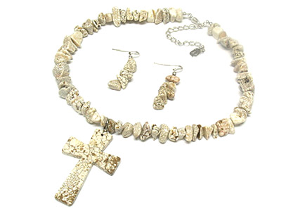 Semi precious cross pendant necklace and earring set 