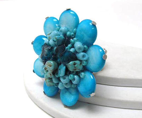 Flower multi shell chips and multi seed beads fashion stretch ring 