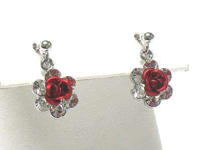 Whitegold palting crystal surrounded flower earring