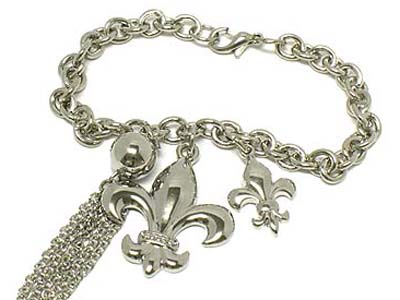 Dual fleur de lis and metal bead with strand dangles bracelet 