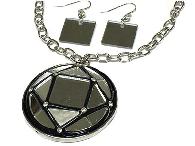 Crystal metal round mirror fragment pendant necklace and earring set  