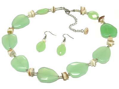 Semi precious nugget link seed bead necklace and earring set