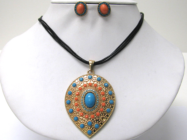 Colored stone deco pendant cord necklace earring set