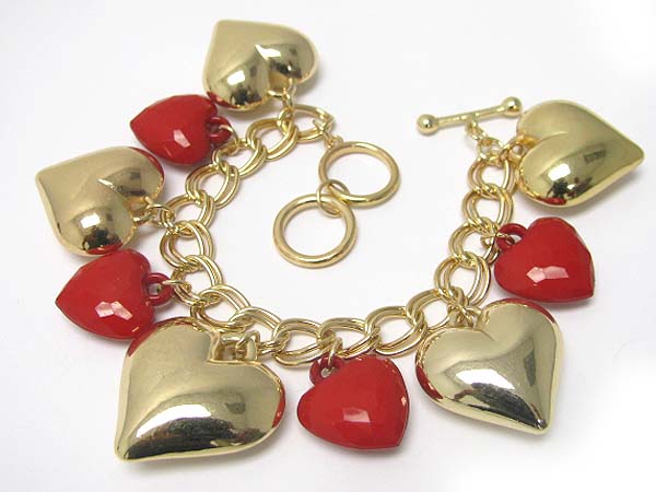 Metal and acryl heart dangle toggle bracelet