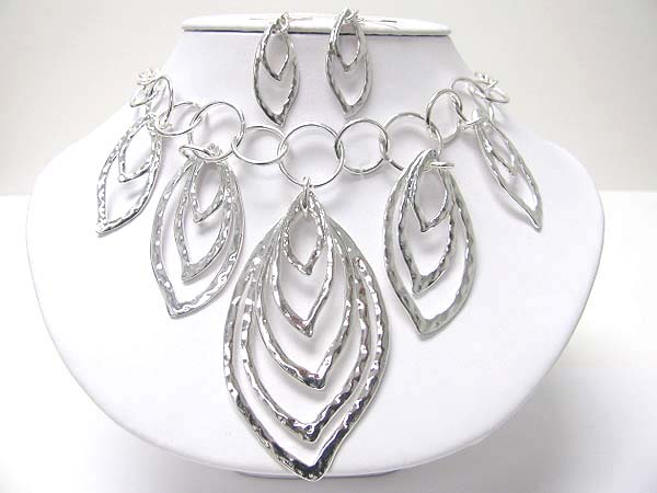 Chunky metal multi leaves dangle necklace earring set 