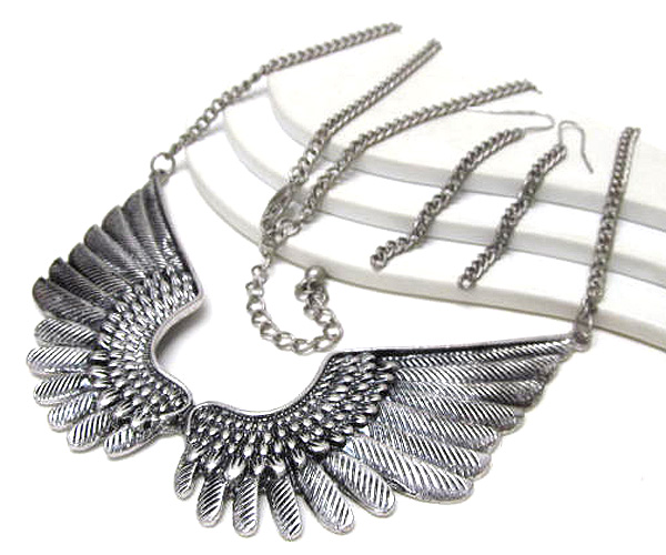 Metal large fashion wings drop with long chain necklace earring set