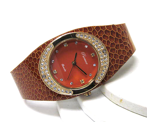 Crystal oval face leather band watch