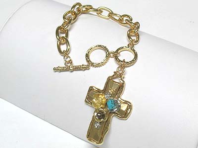 Natural chip stone deco metal cross charm toggle bracelet