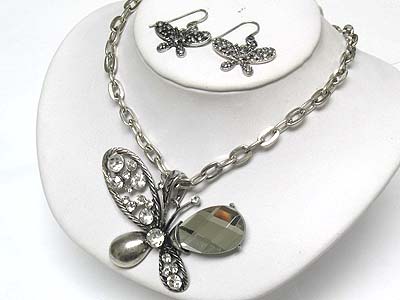 Crystal and facet glass deco butterfly pendant necklace and earring set