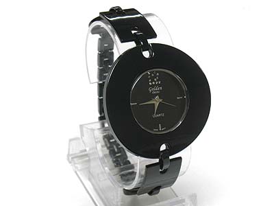 Crystal dial round face metal link watch