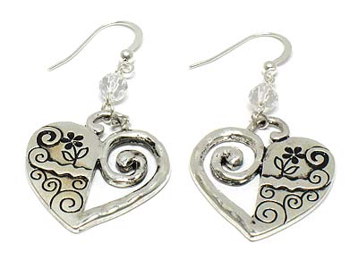 Metal having picture heart dangle earring