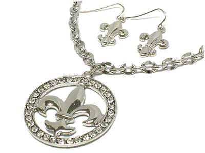 Crystal fleur de lis pendant necklace and earring set 