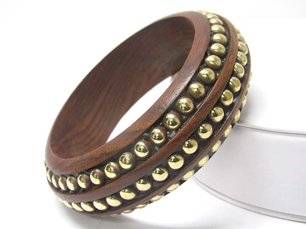 Metal stud wood bangle