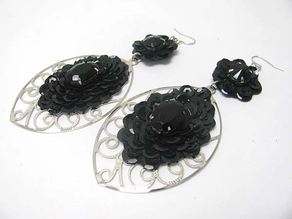 Sequin and filigree metal earring