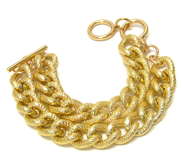 Textured double thick metal chain toggle bracelet