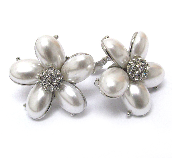 Crystal center and pearl petal flower earring