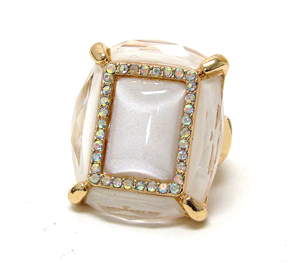 Facet acrylic stone and crystal deco stretch ring