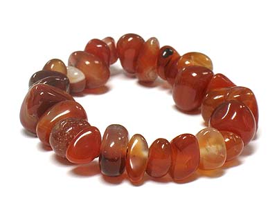 Dyed natural stone stretch bracelet