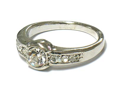 Cubic zirconia and side crystal fashion ring - slim line