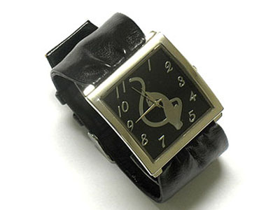 Designer inspired cat in face leather band watch