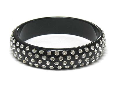 Crystal stud acryl bangle