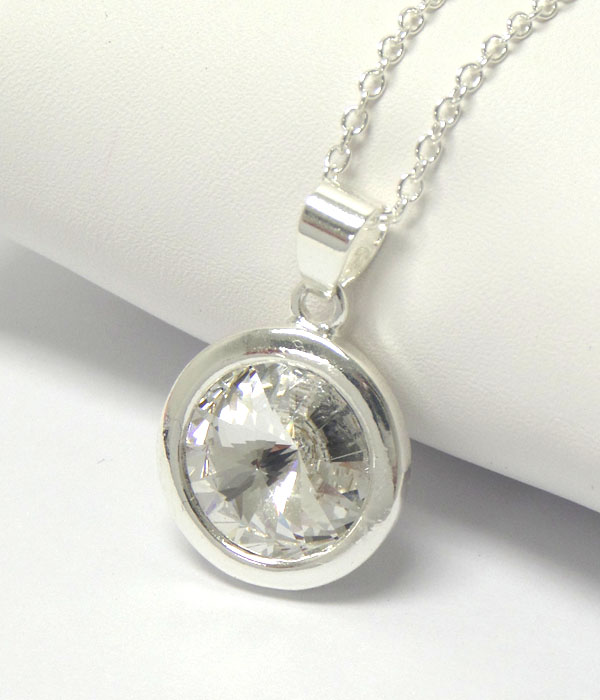 Facet swarovski stone pendant necklace - made in usa
