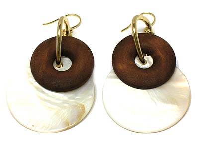 Shell disk and wood donut earring 