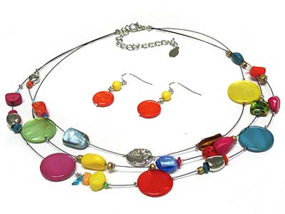 Colorful triple strands and material beads hamony necklace and earring set