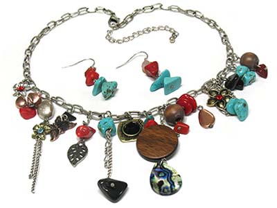 Antique style multi material dangles necklace and earring set 