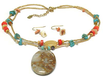 Large semi precious stone pendant double seed bead necklace and earring set