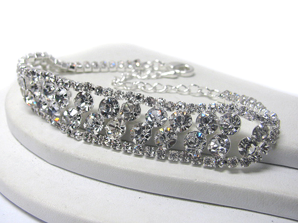 Multi crystal center and rhinestone bracelet