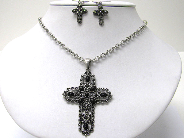 Metal art and stone accent cross necklace earring set