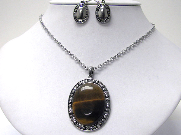 Crystal deco and large stone center oval necklace earring set