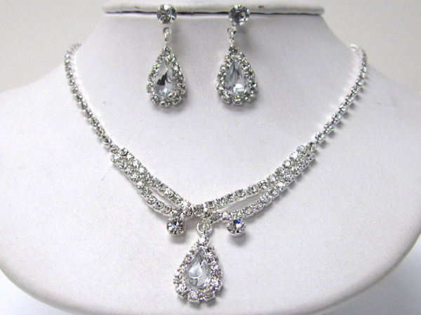 Tear drop glass and rhinestone party necklace earring set