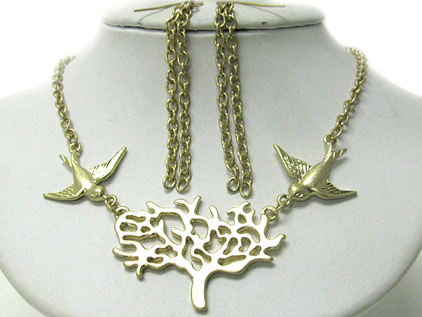 Tree of life and dove pendant necklace earring set