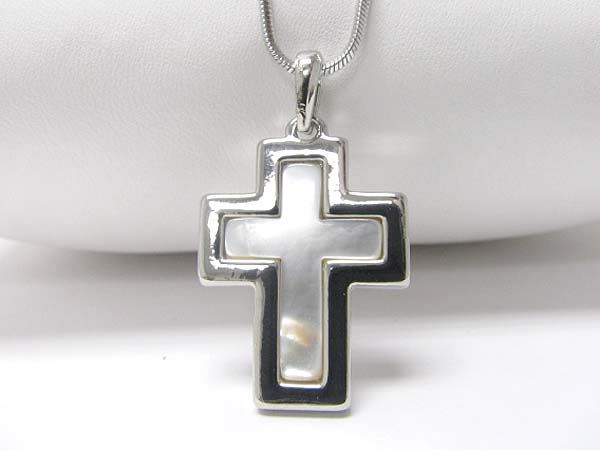 Made in korea whitegold plating mother of pearl cross pendant necklace