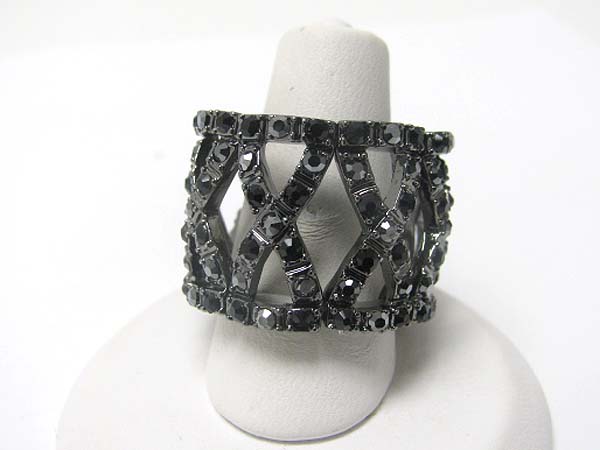 Crystal stud metal x link strtech ring 