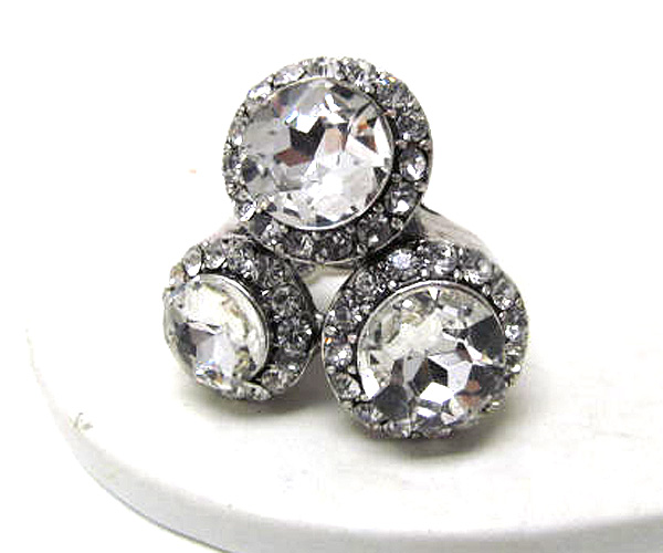 Three round metal multi size crystal on fashion stretch ring